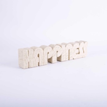 ديكور جمالي بعبارة  Happiness من ماريلا