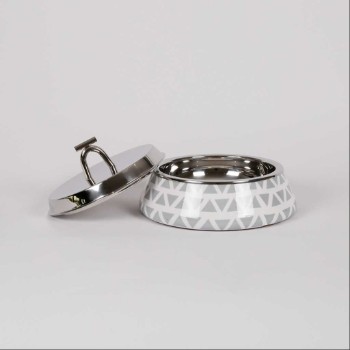 Casserole triangles with lid
