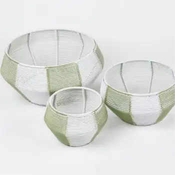 serving basket from mimosa