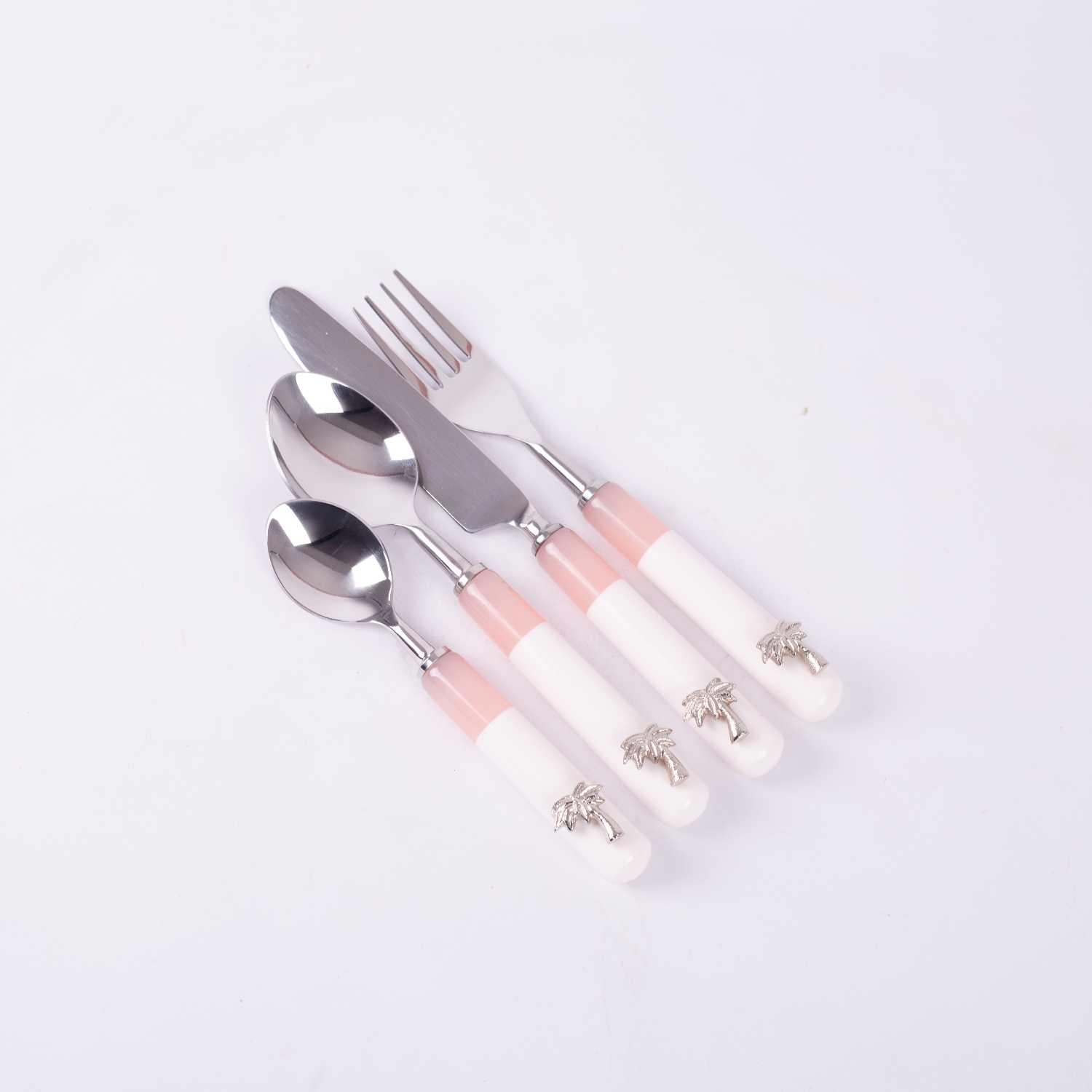 Cutlery Set of 4 from Retila