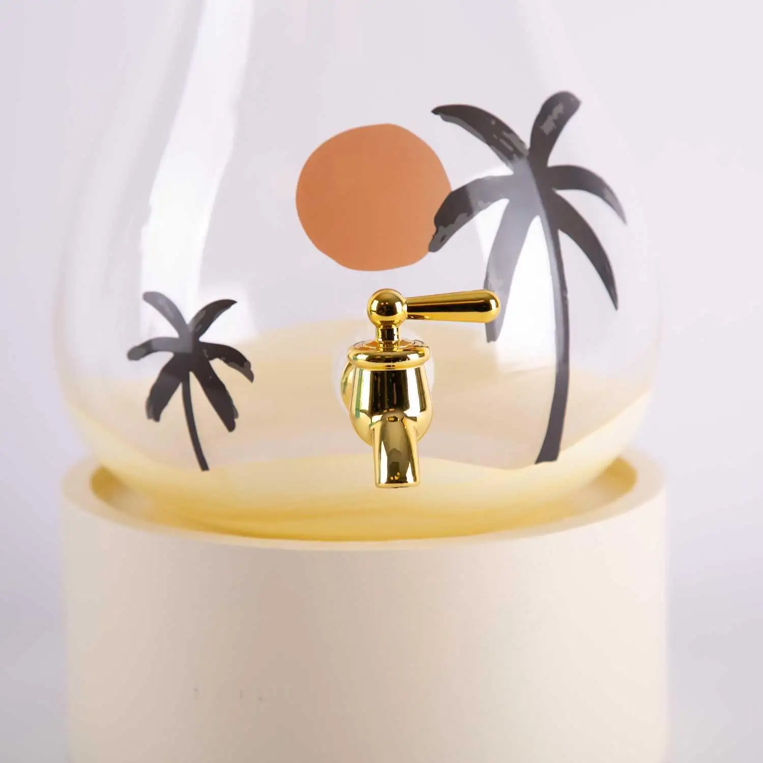 Beverage Dispenser from Rothana