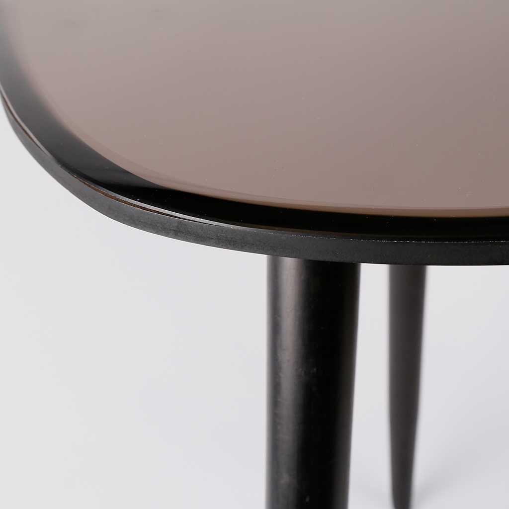 Mirror Table