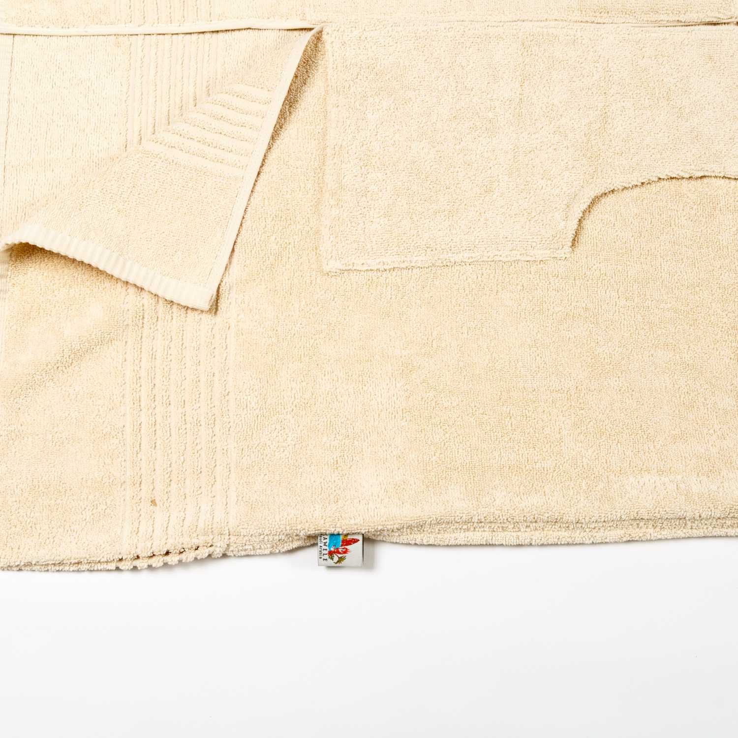 Long & Open Bathrobe