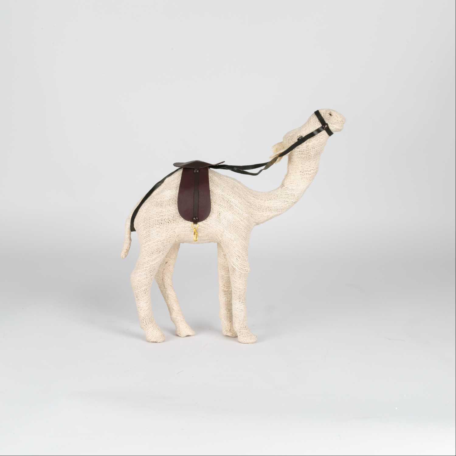 

paloma camel with saddle white