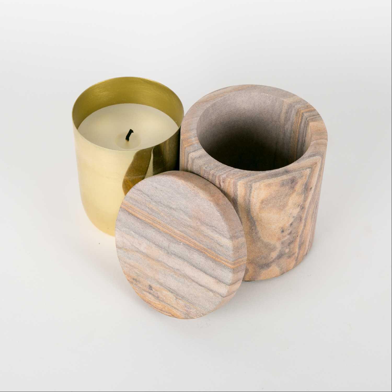 شمعة زجاجية معطرة نوير