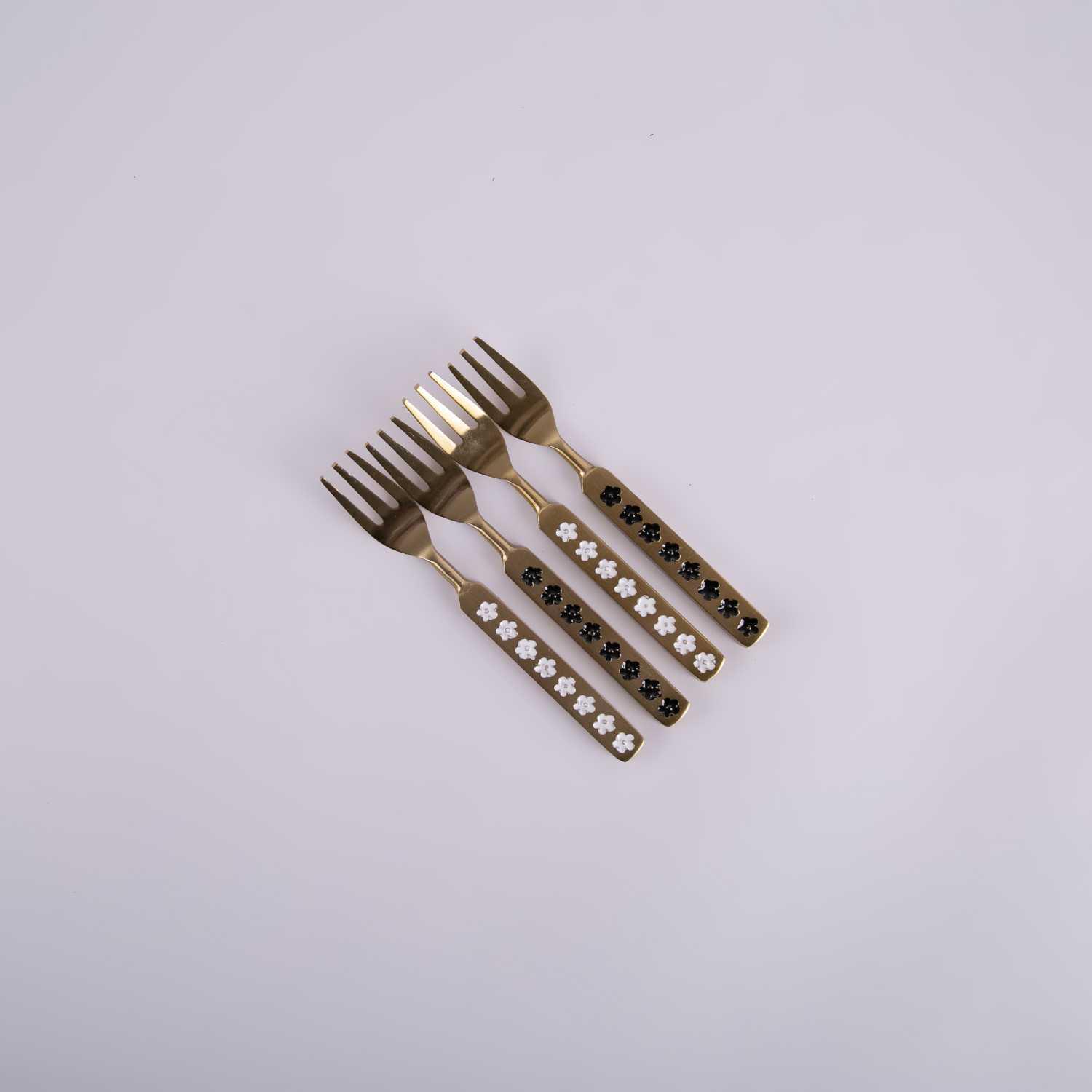 

forks set of 4 from atheela, Multi colour