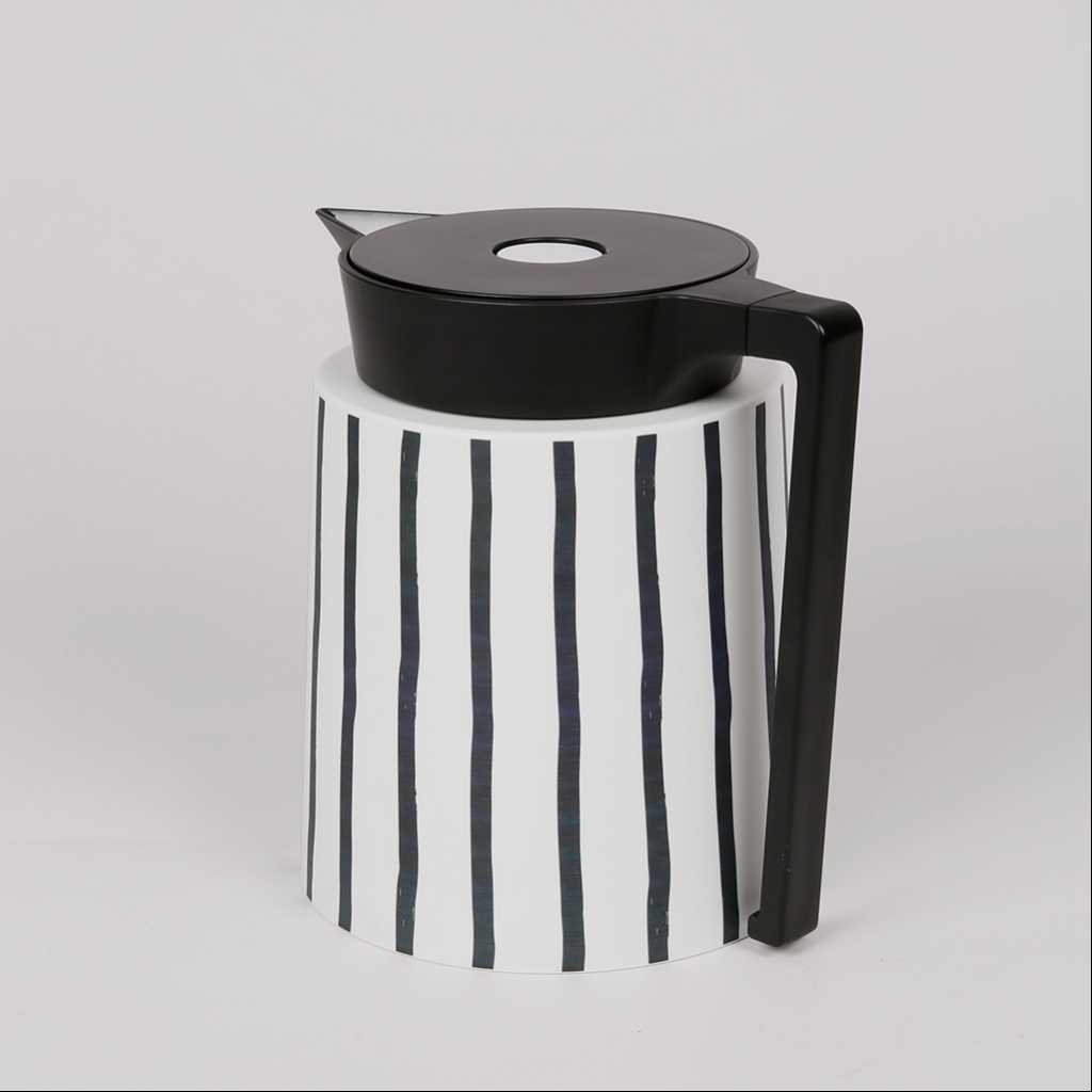 Vacuum Flask Black From Pure