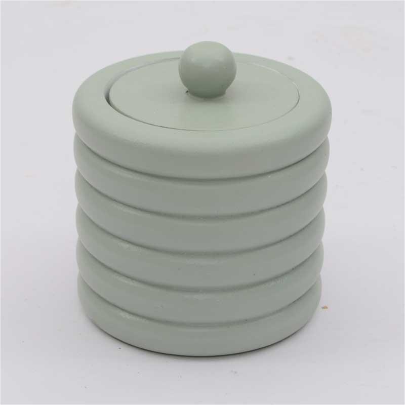 a box with a lid From Abstract