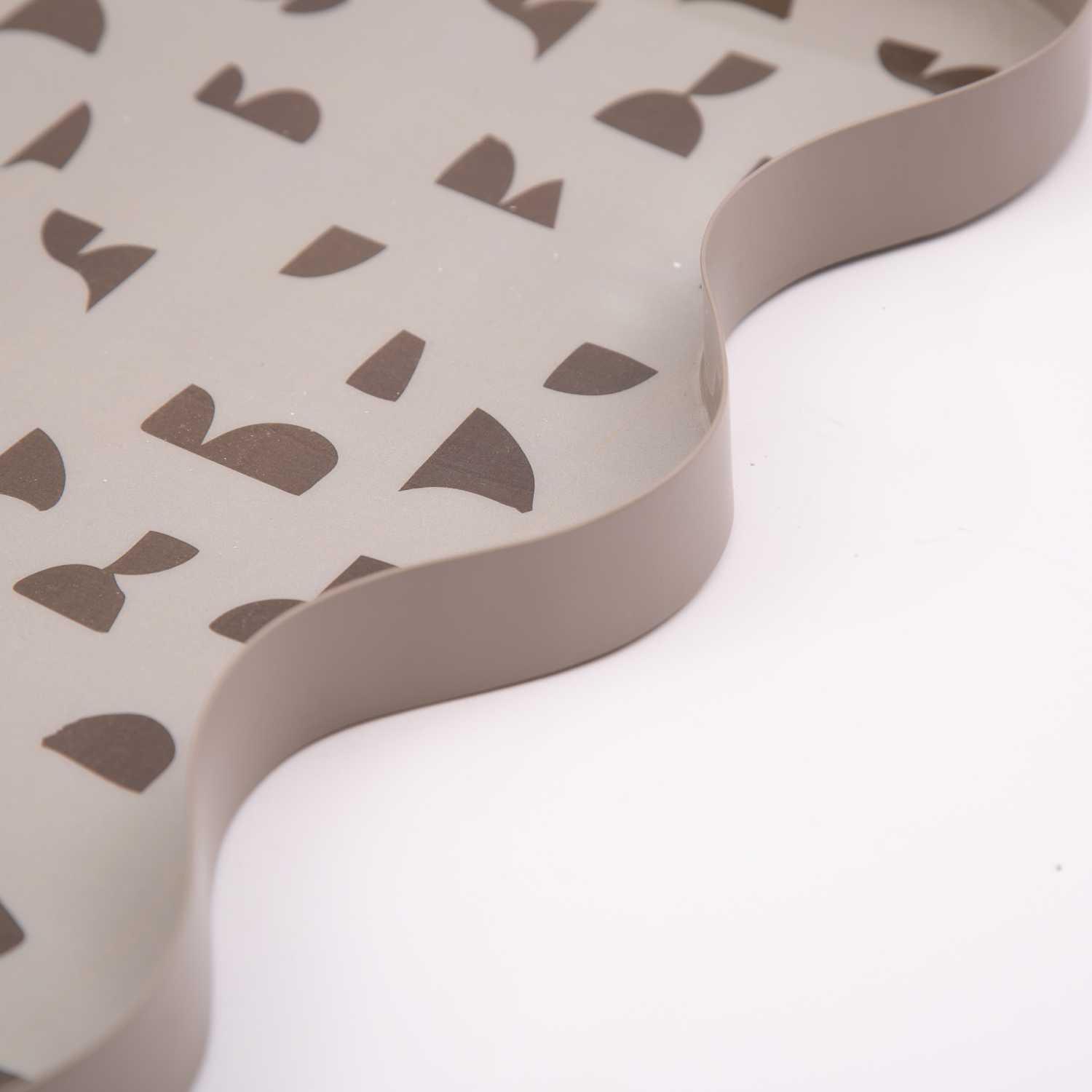Decoration Tray from Viola
