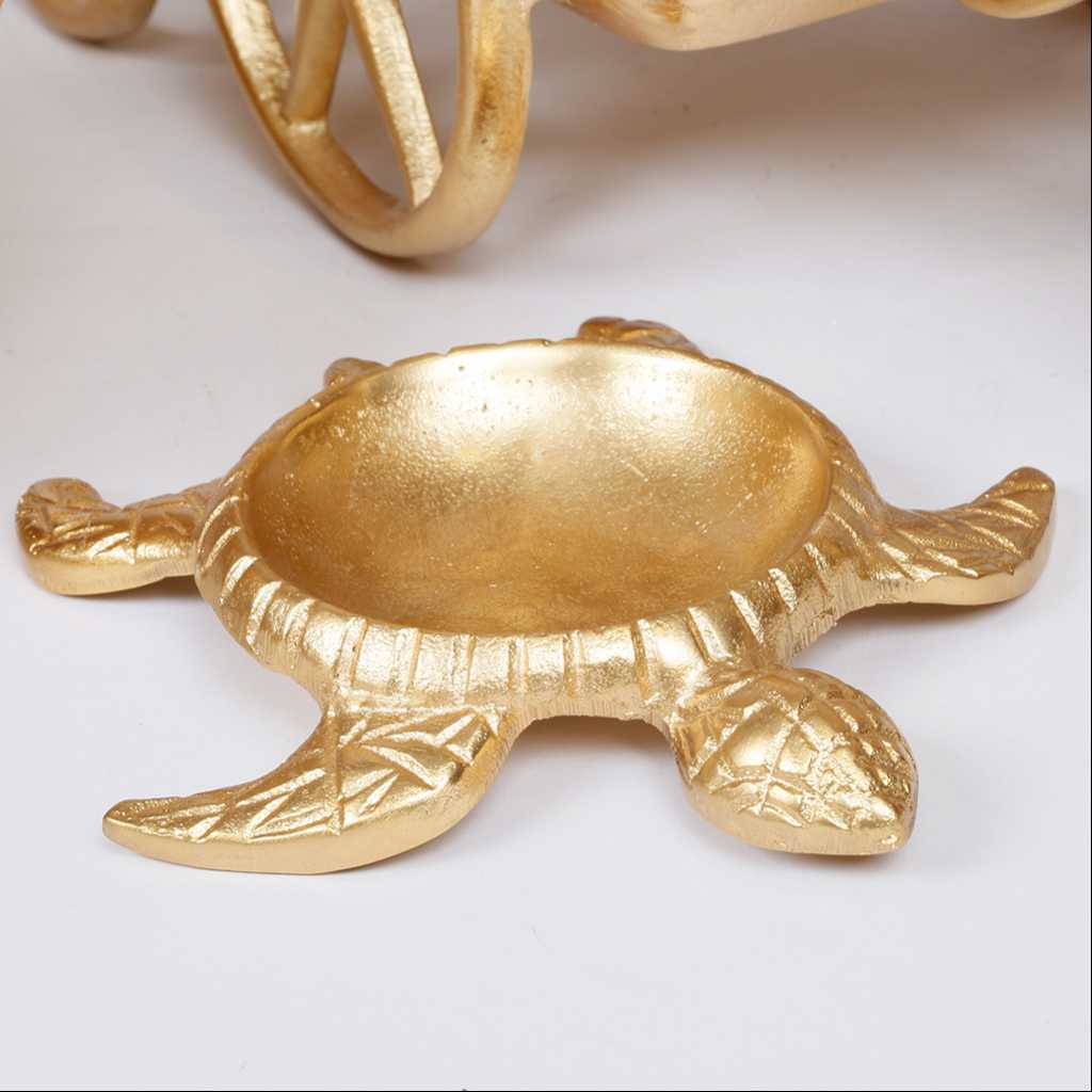 Turtle serving bowl