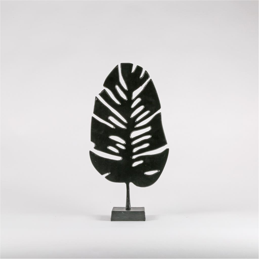 Metal leaf stand decor