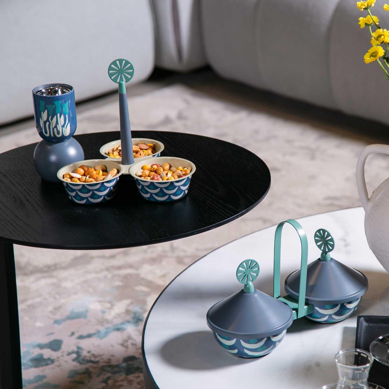 Date Bowl with lid from Variana