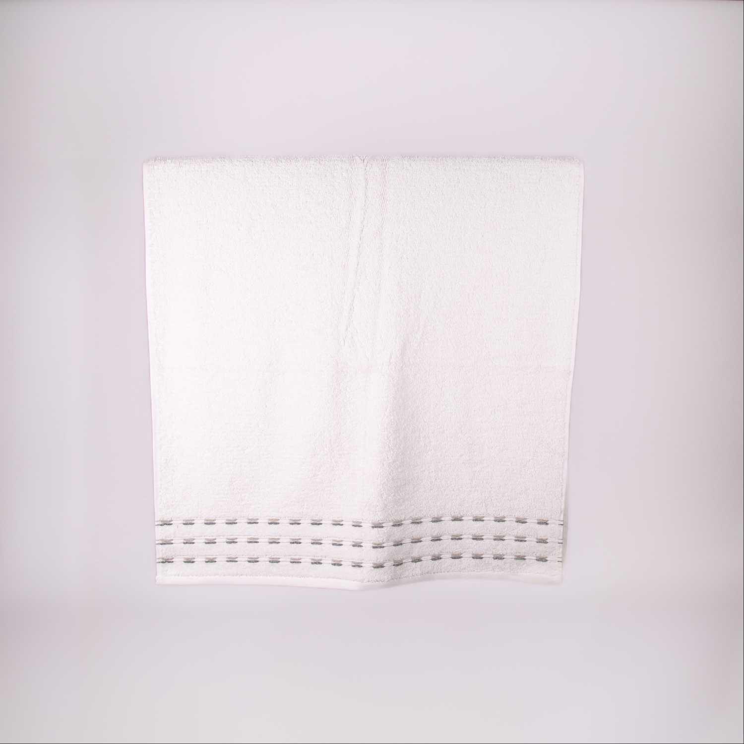 

alaska hand towel sage, White