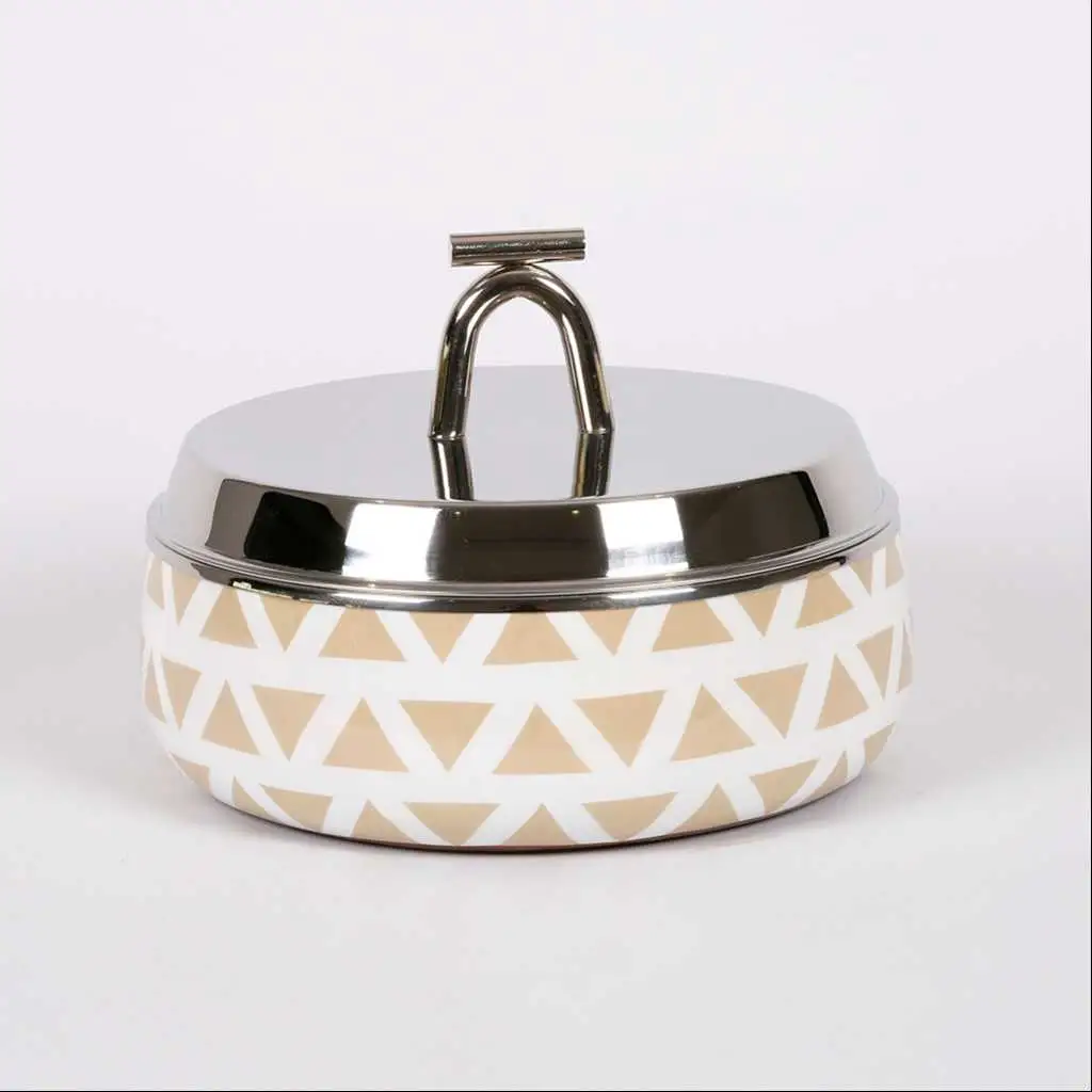 Casserole triangles with lid