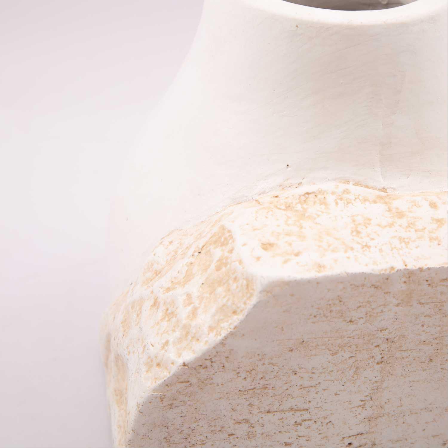 Seraphina Deco Vase With Rustic Base White