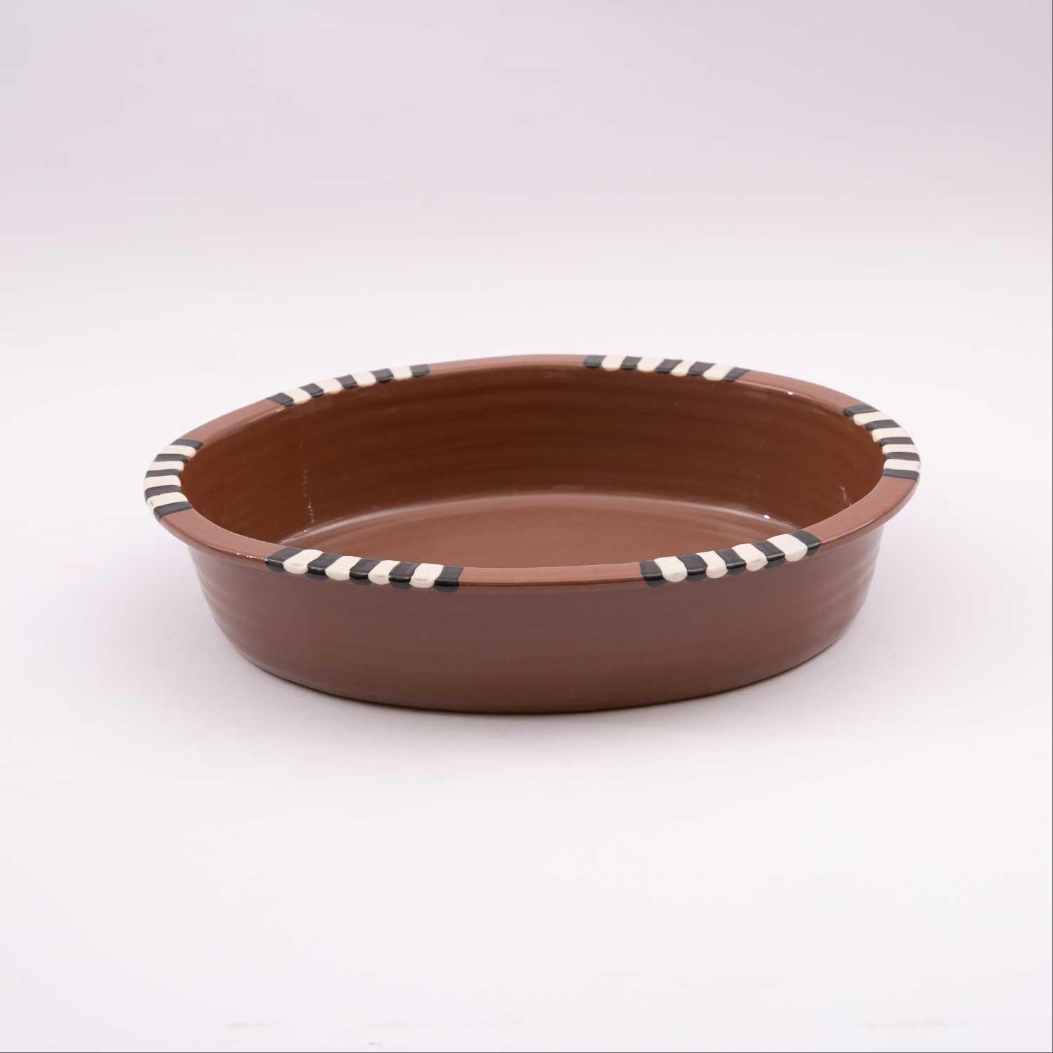 

serving bowl from amaya, Brown white