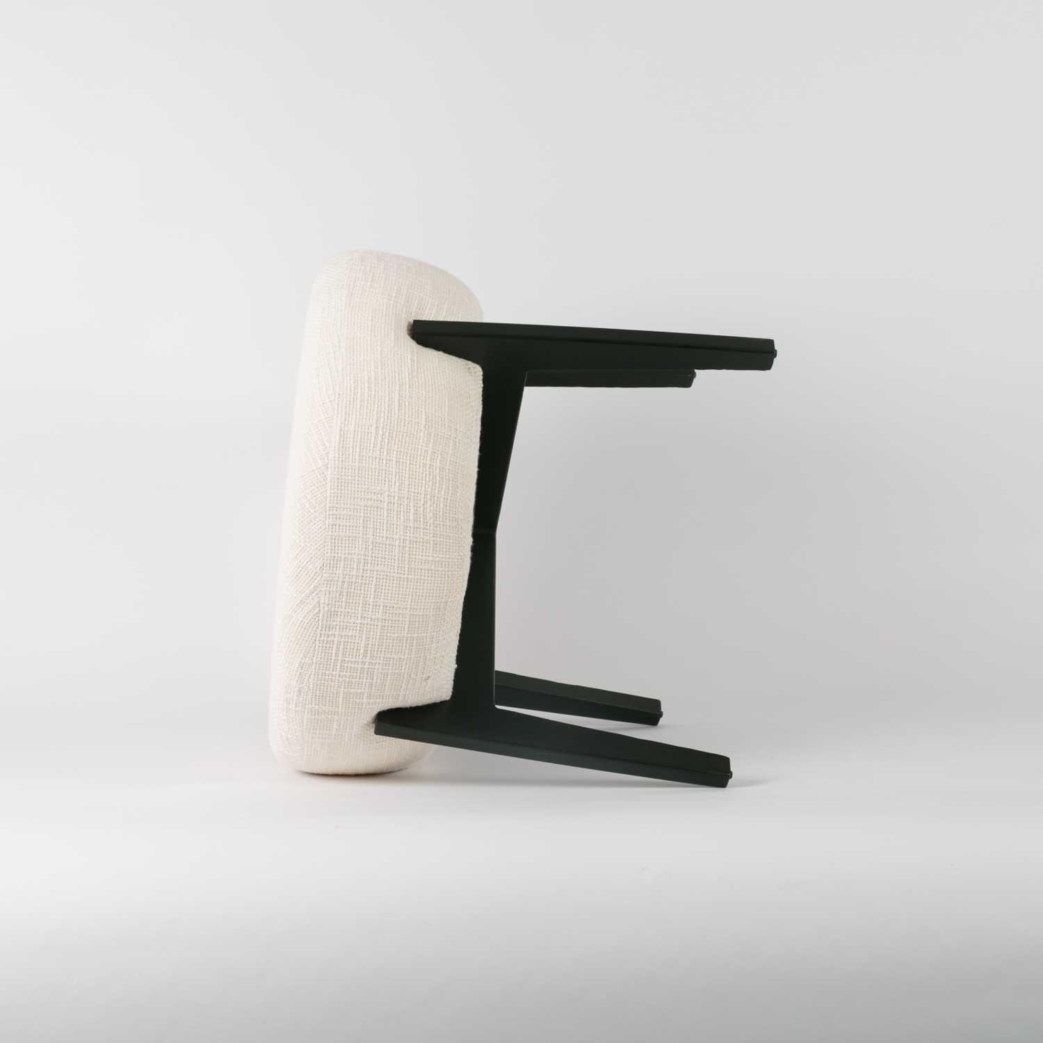 Round Stool - White/Black