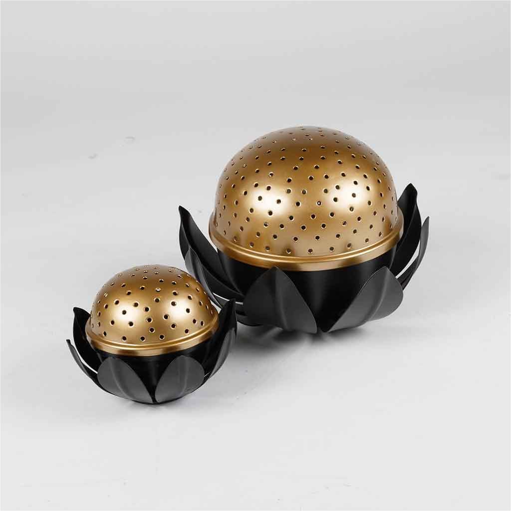 Metal flower shaped mabkhara Lotus