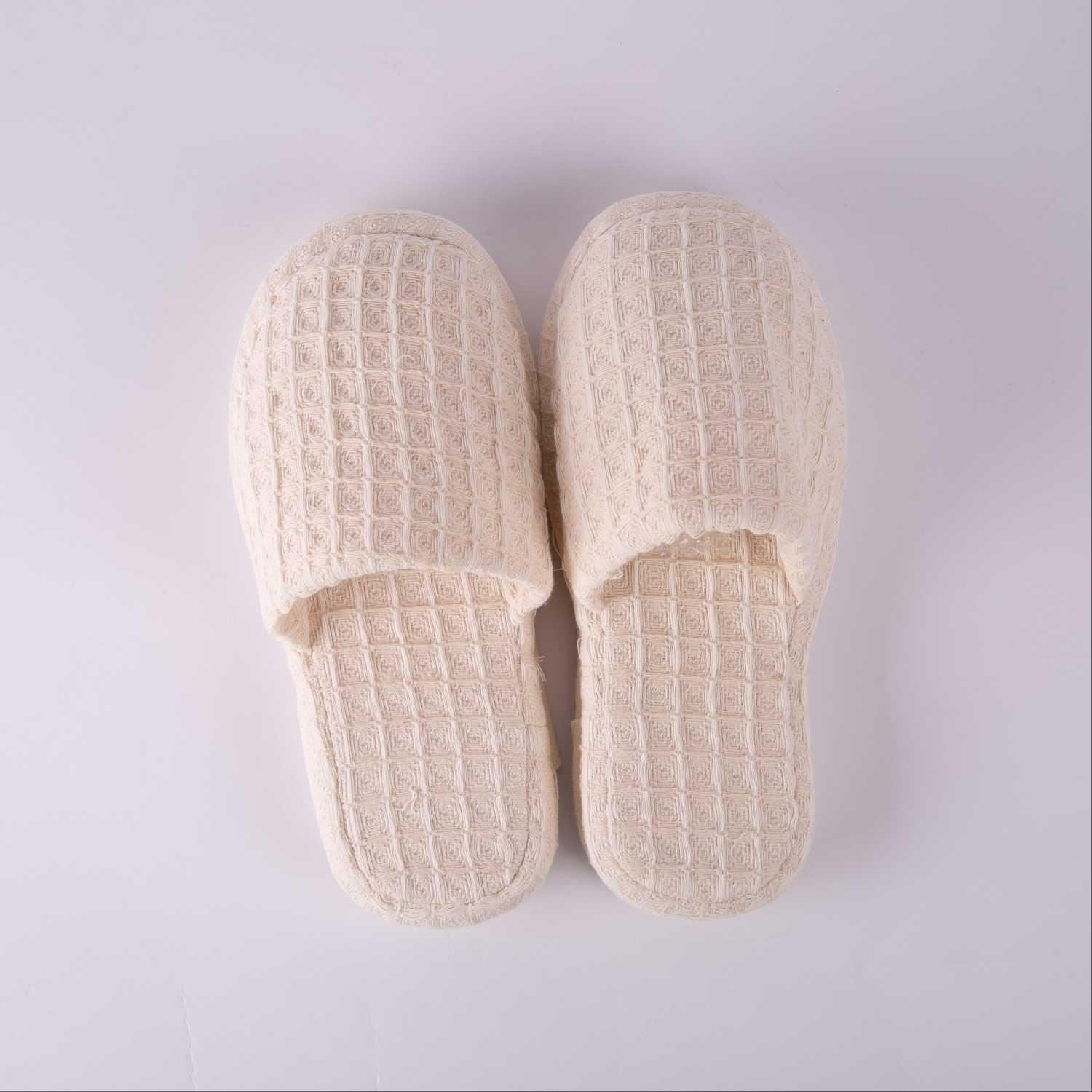 Seraphina Slippers XL Beige