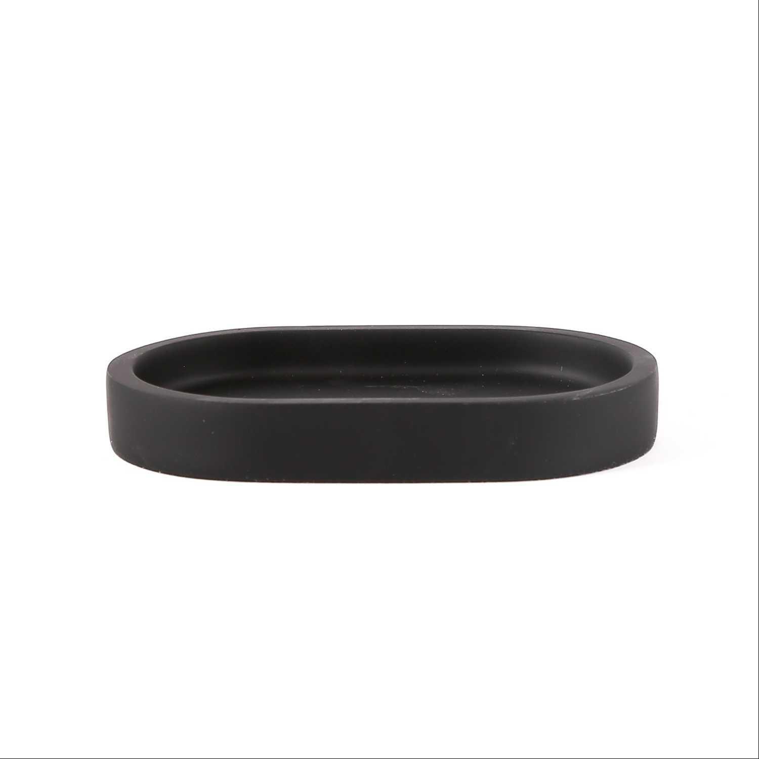 A black bathroom set