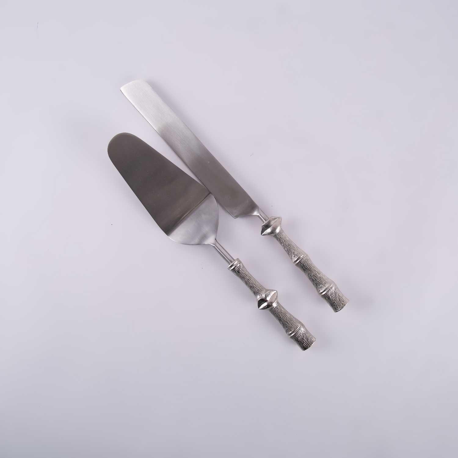 

cake server set from norseen, Silver white