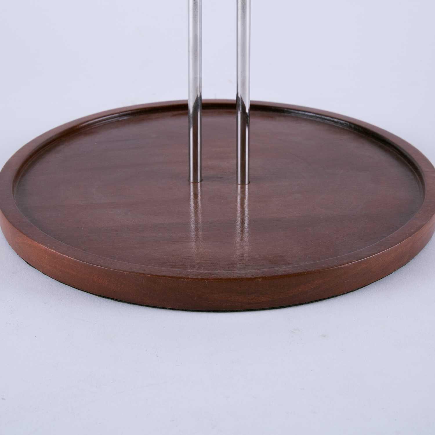 wooden cupcake stand