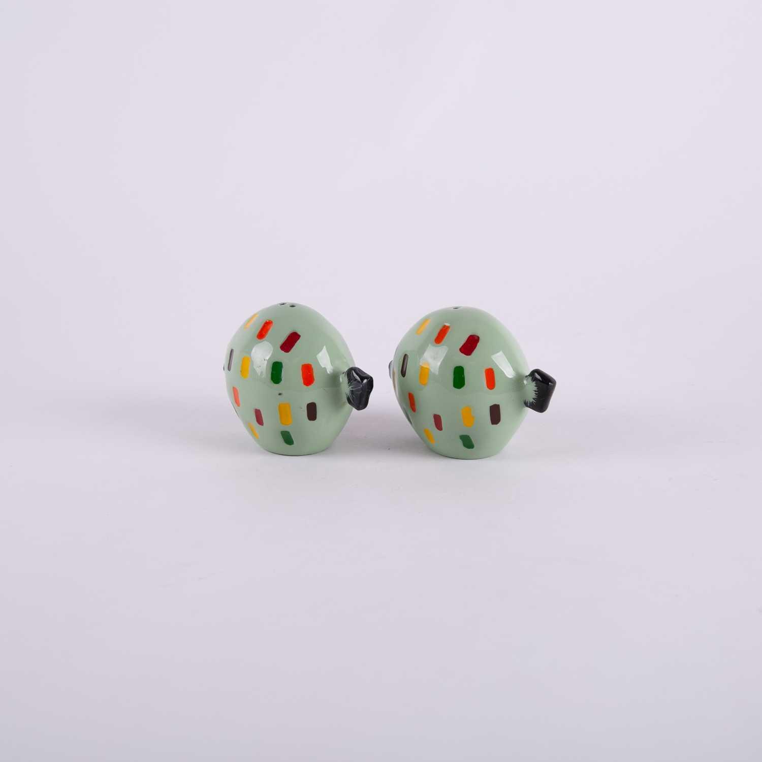 

salt and pepper shaker from zyana, Multi colour