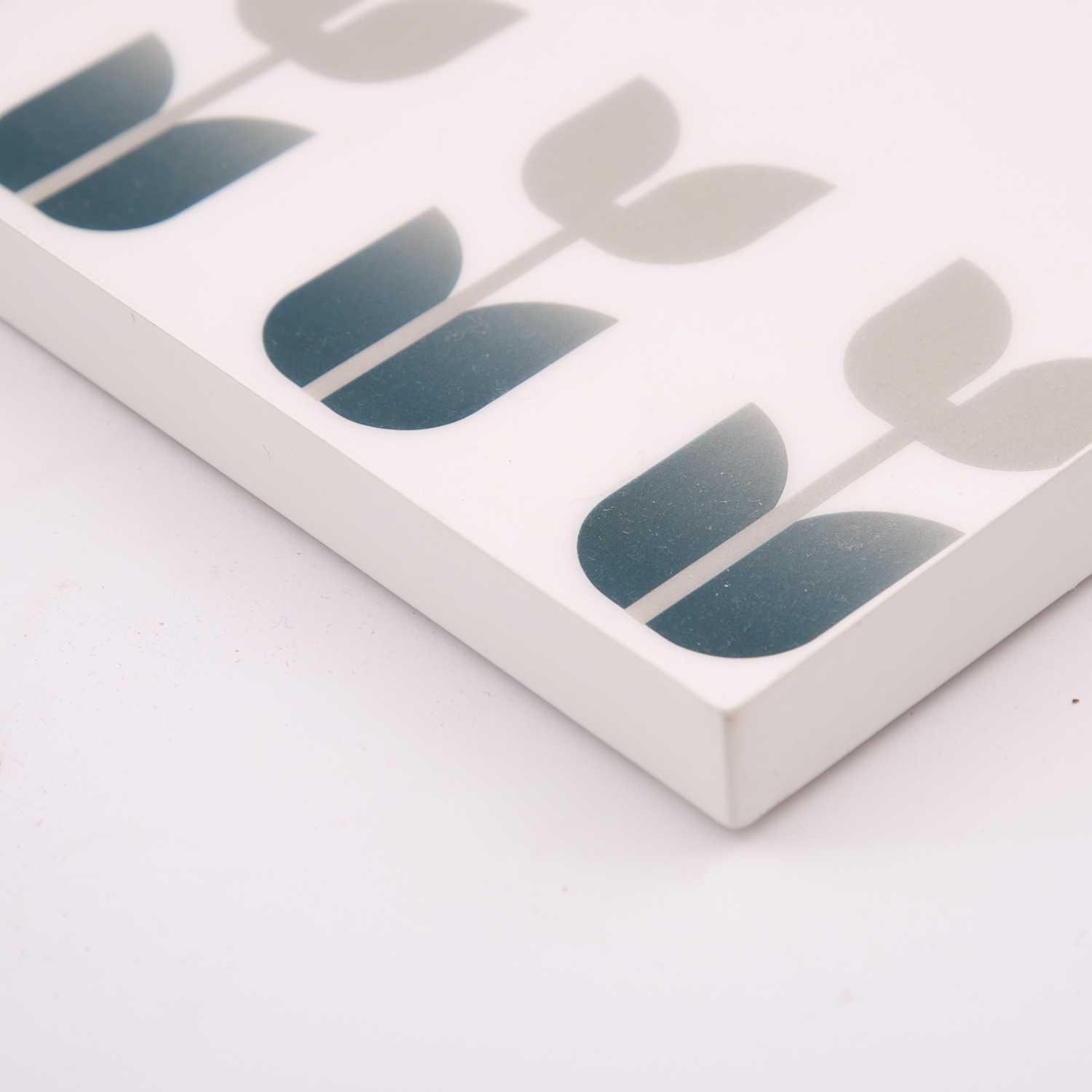 Decoration Tray from Viola
