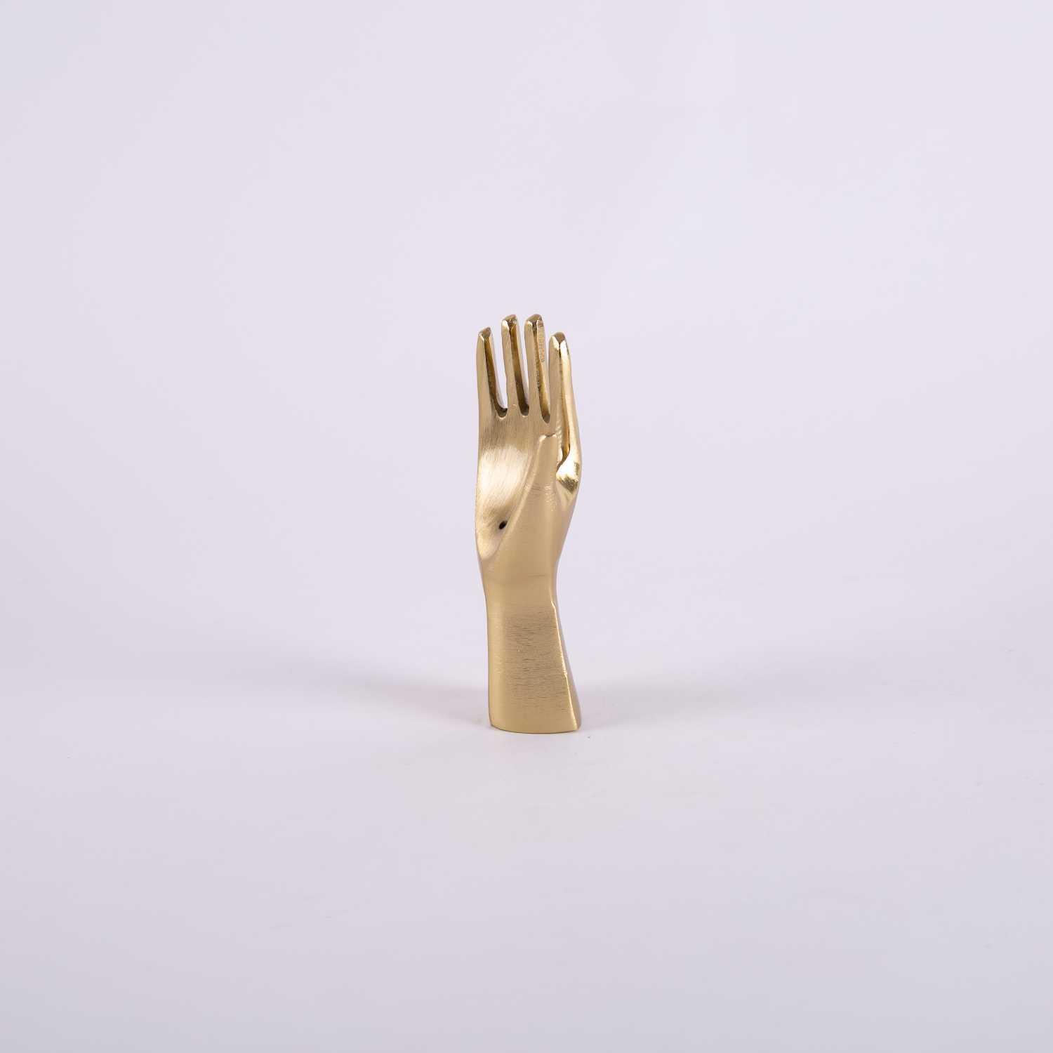 Salt And Pepper Shaker From Atheela