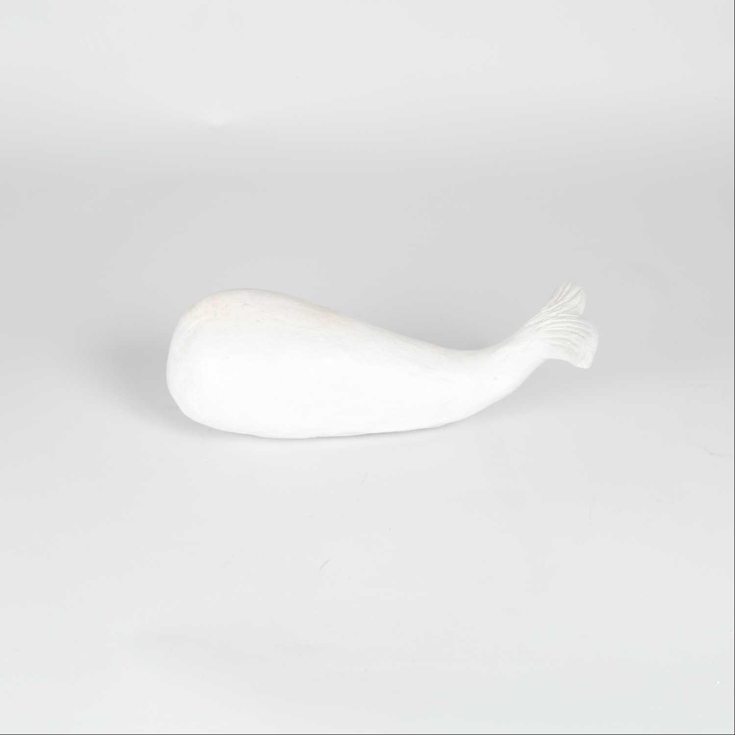 

alyssa paper machie whale white