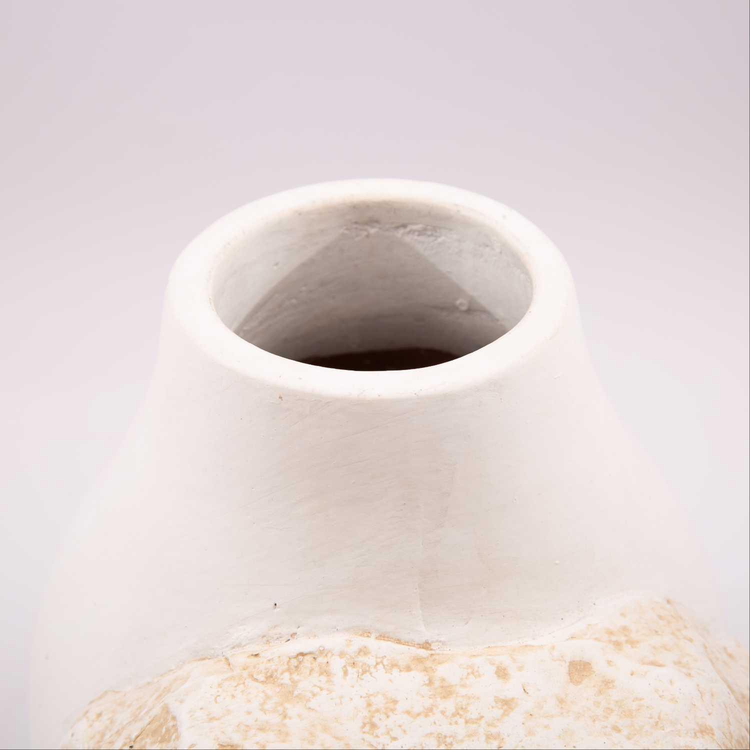 Seraphina Deco Vase With Rustic Base White