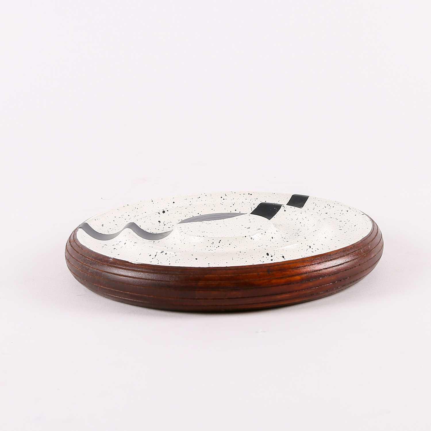 

wooden serving plate, Black white