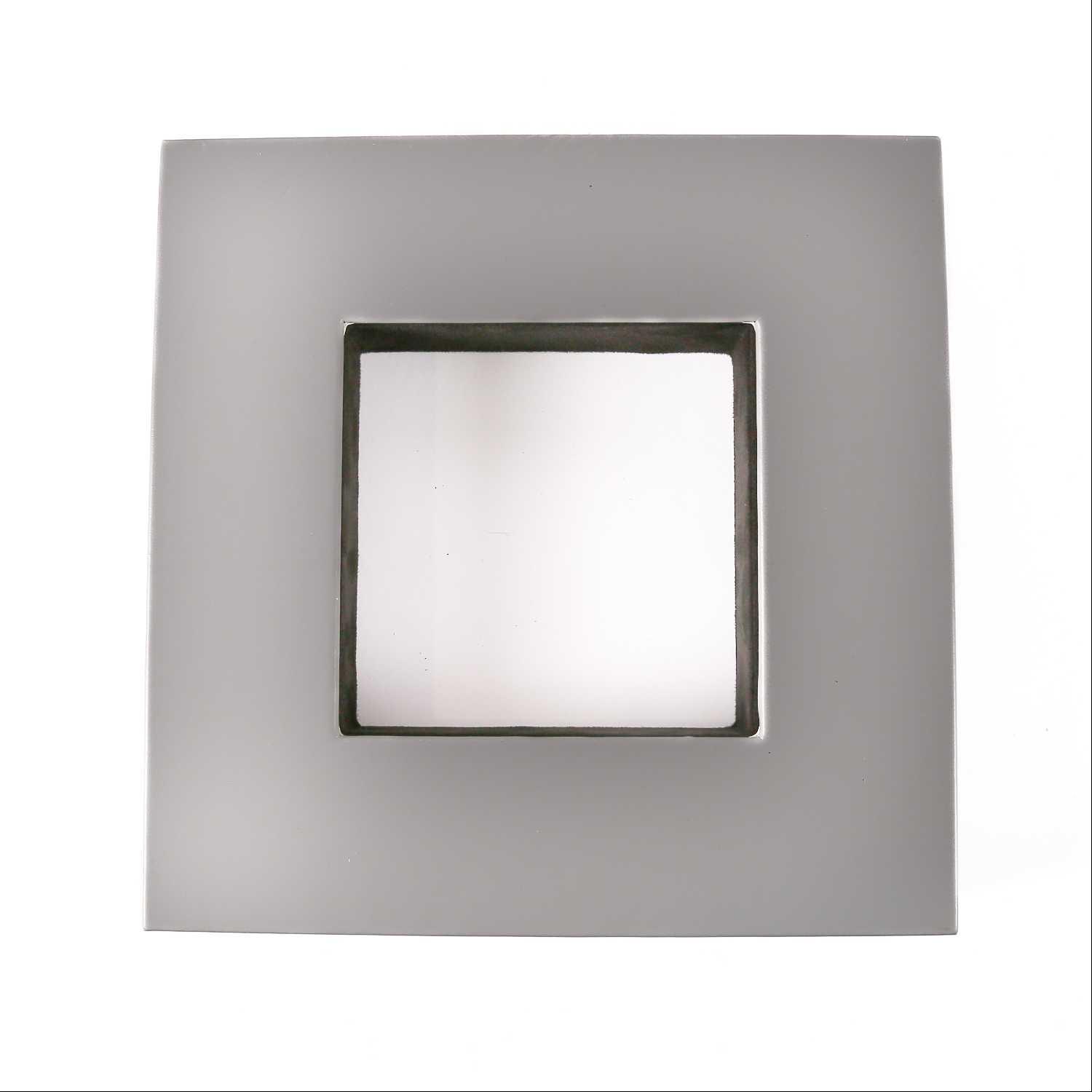 Square storage box