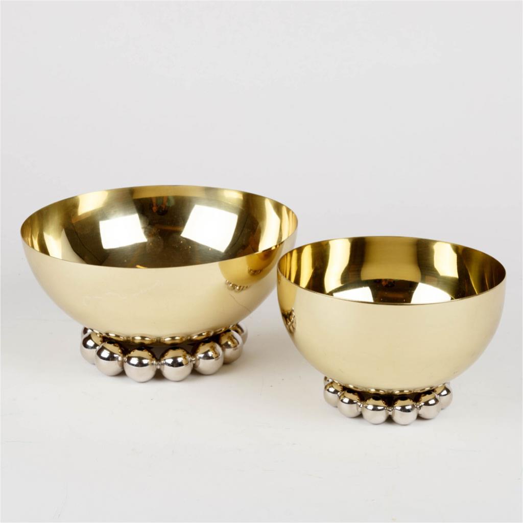 Serving metal bowl from beads