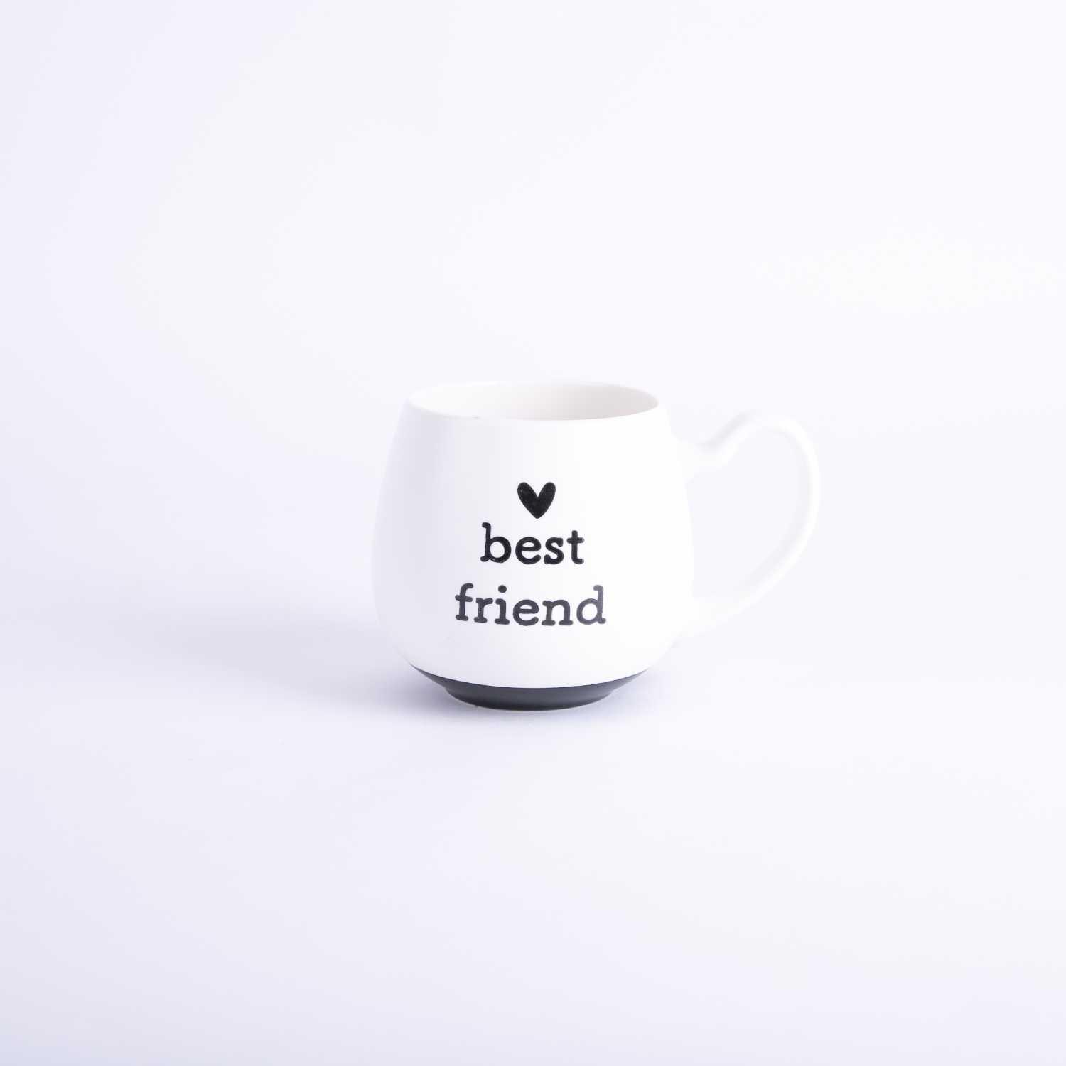 كوب قهوة بعبارة Best Friend من ماريلا