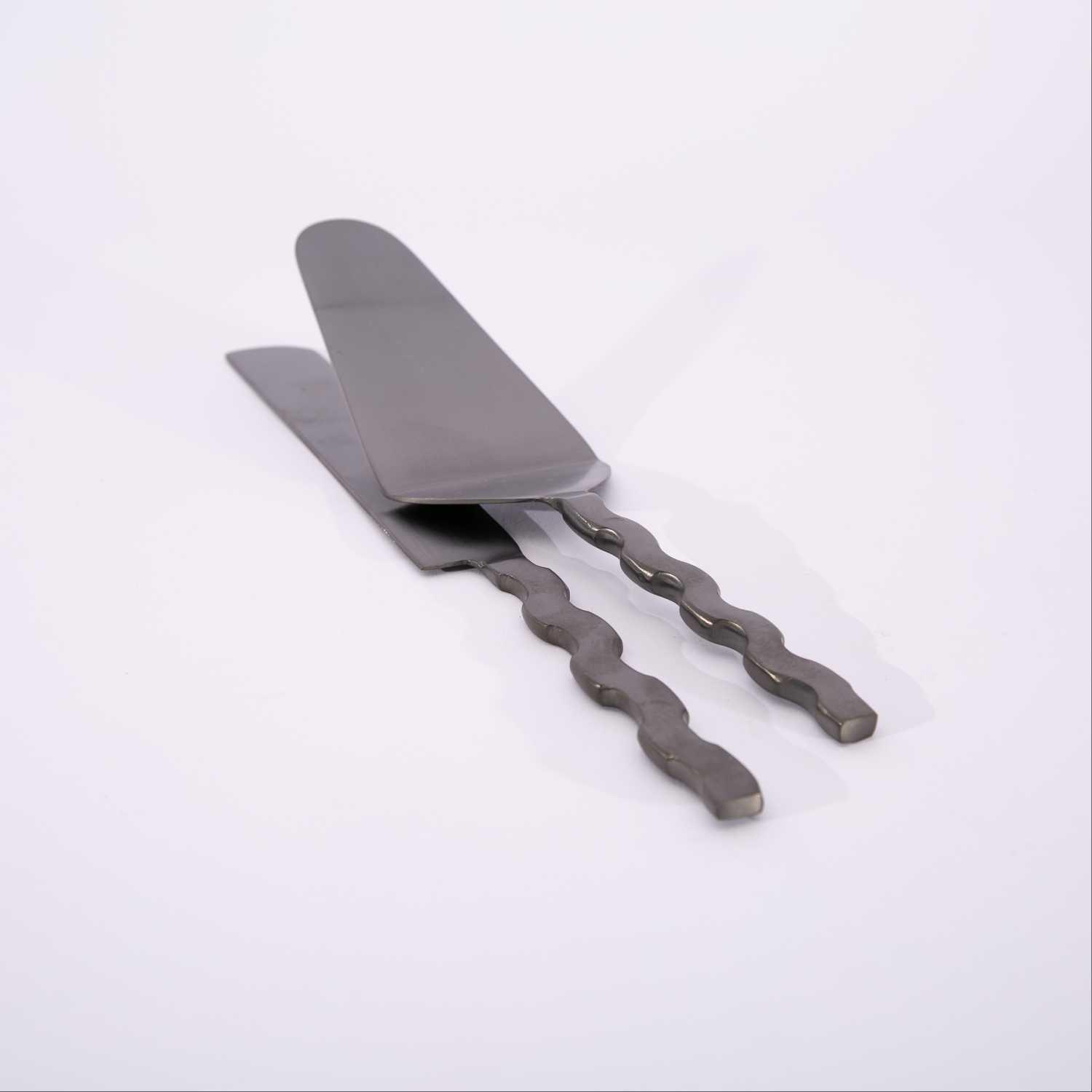 Cake Server Set of 2 from Alaska