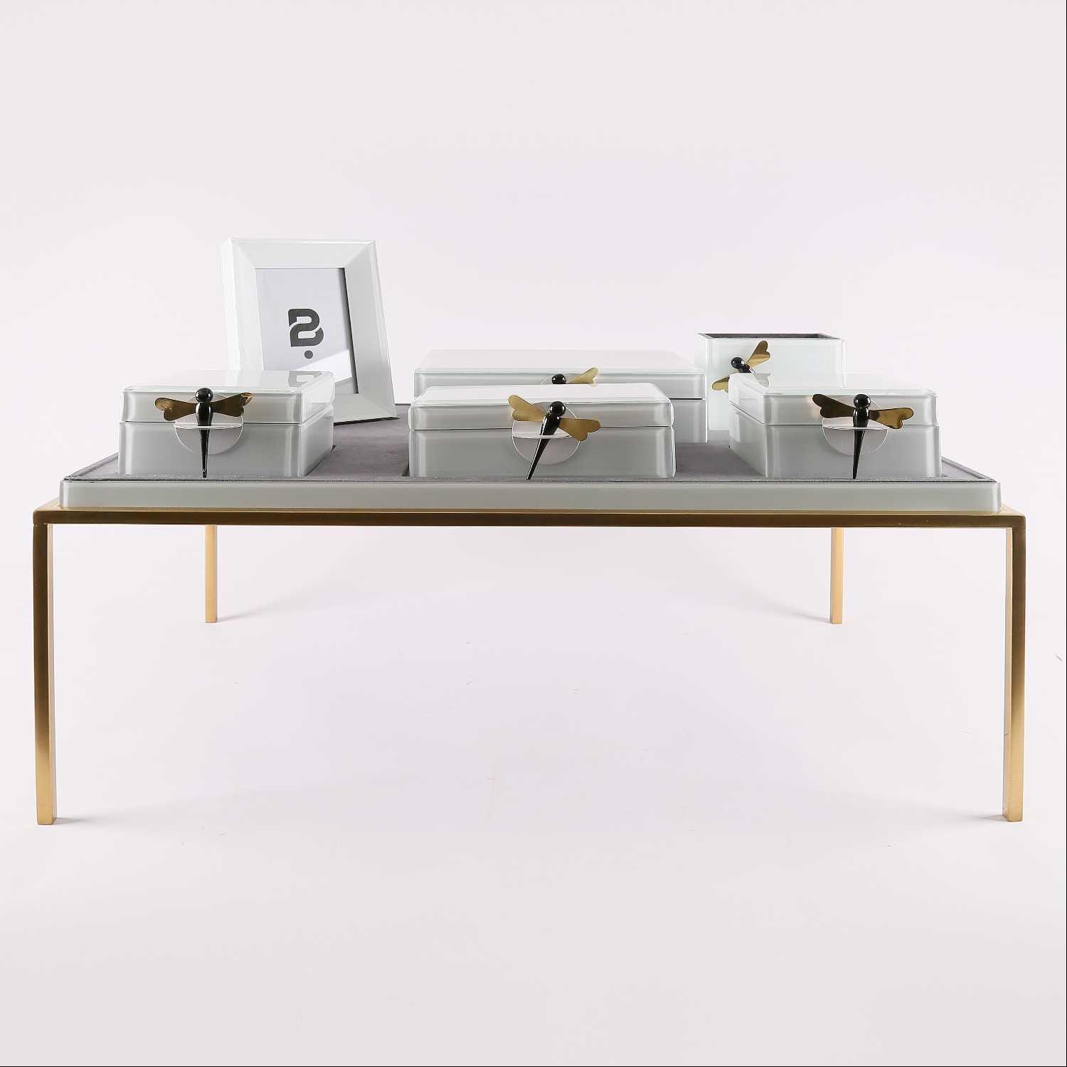 Table with storage accessories
