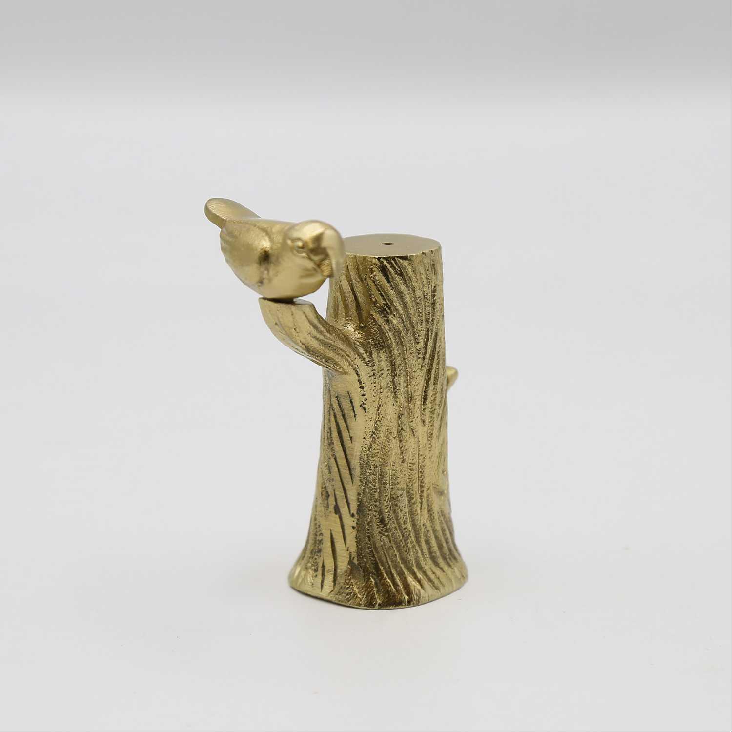 

salt and pepper shaker, Gold