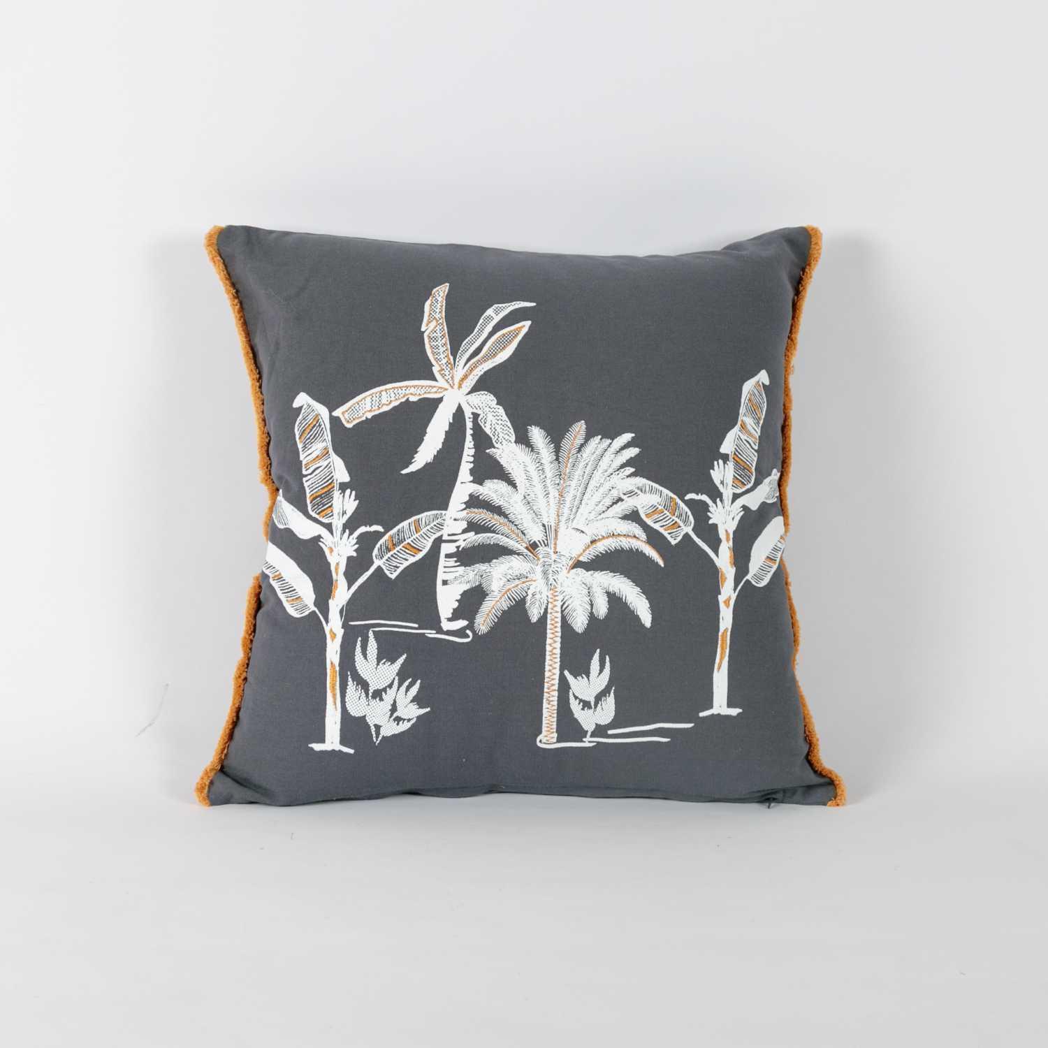 Cushion + padding