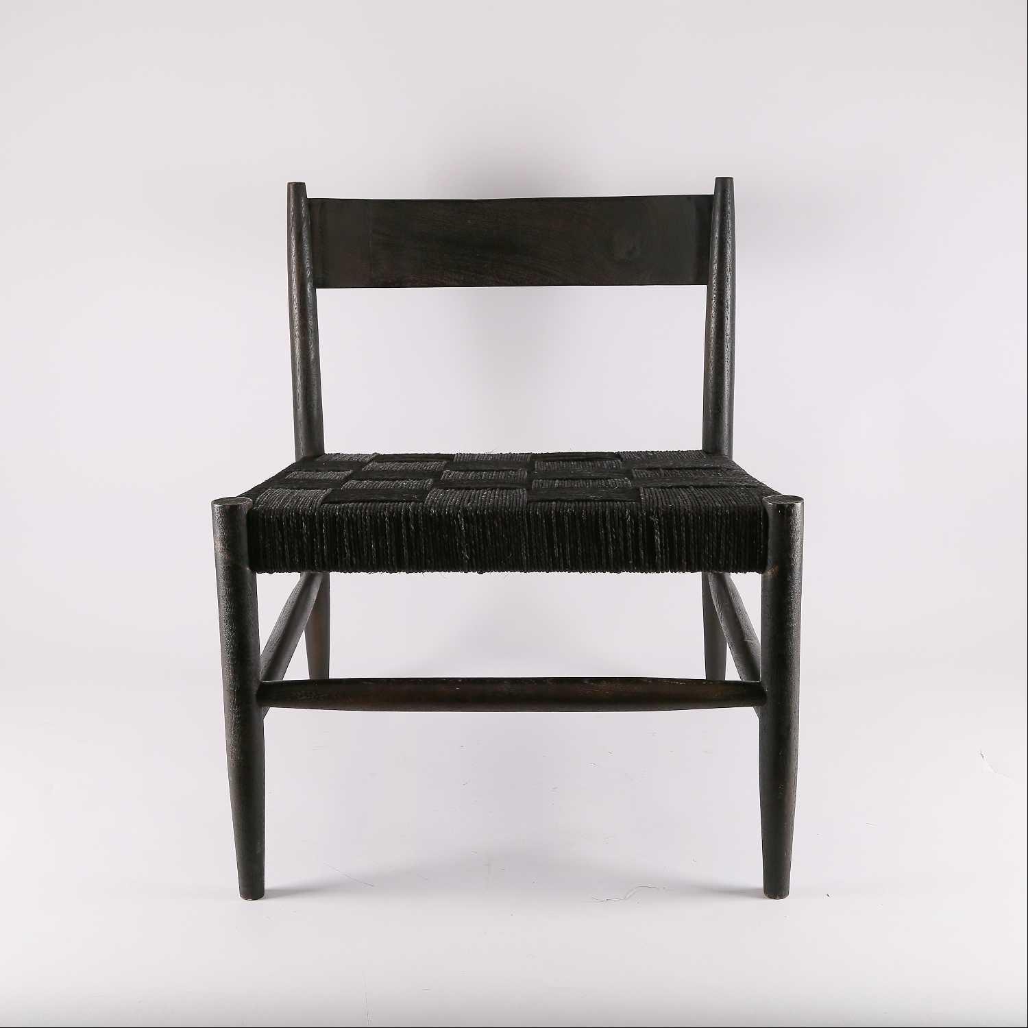 CHAIR-BLACK