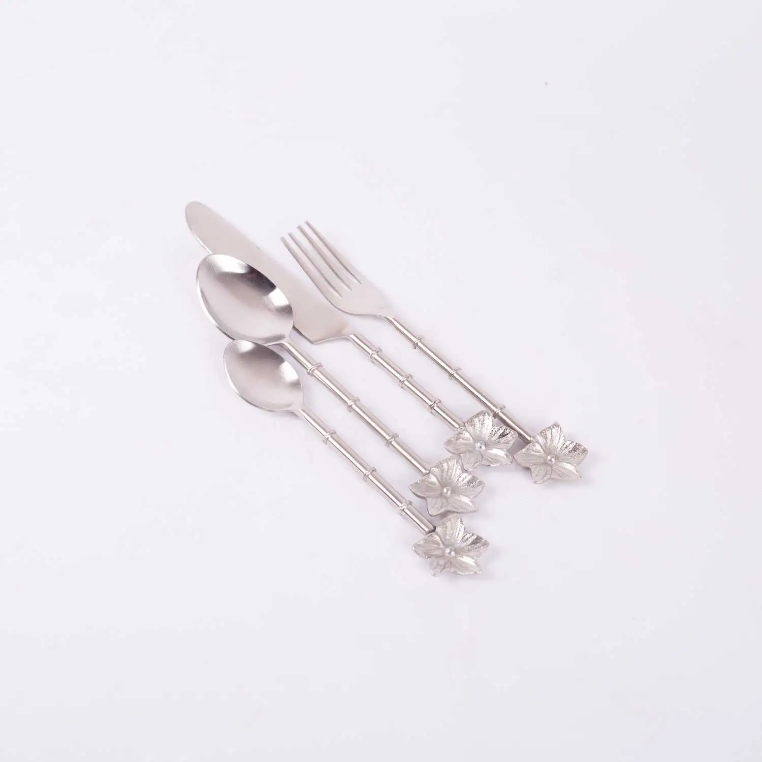 Cutlery Set of 4 from Retila