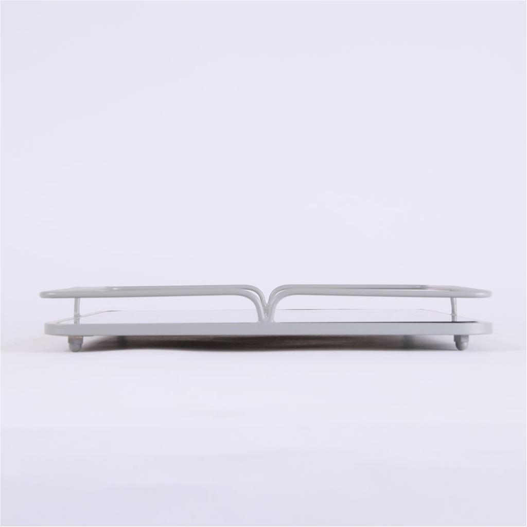 Serving metallic tray