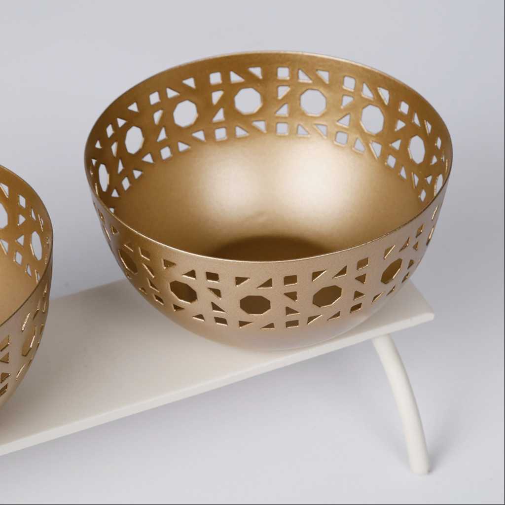 Serving Bowl with Stand from Pure
