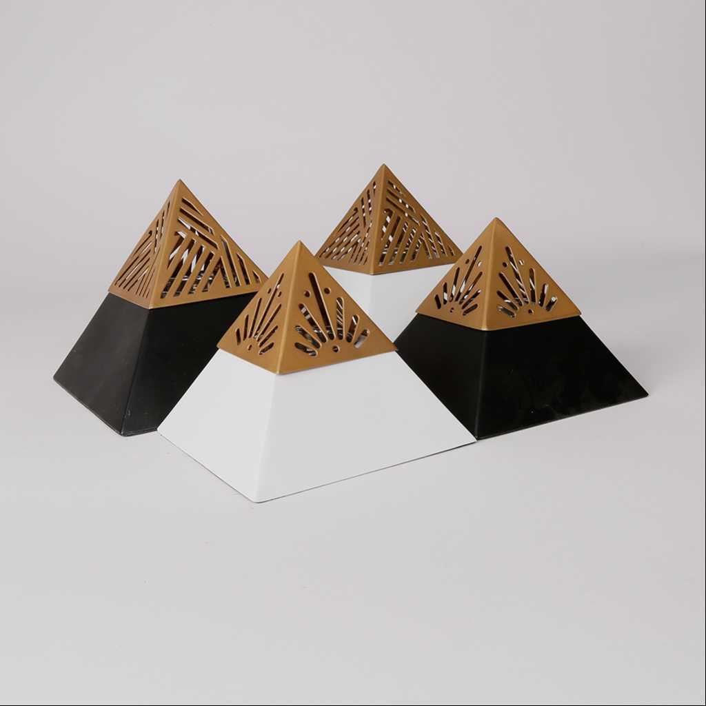 Pyramid Metal Mabkhara