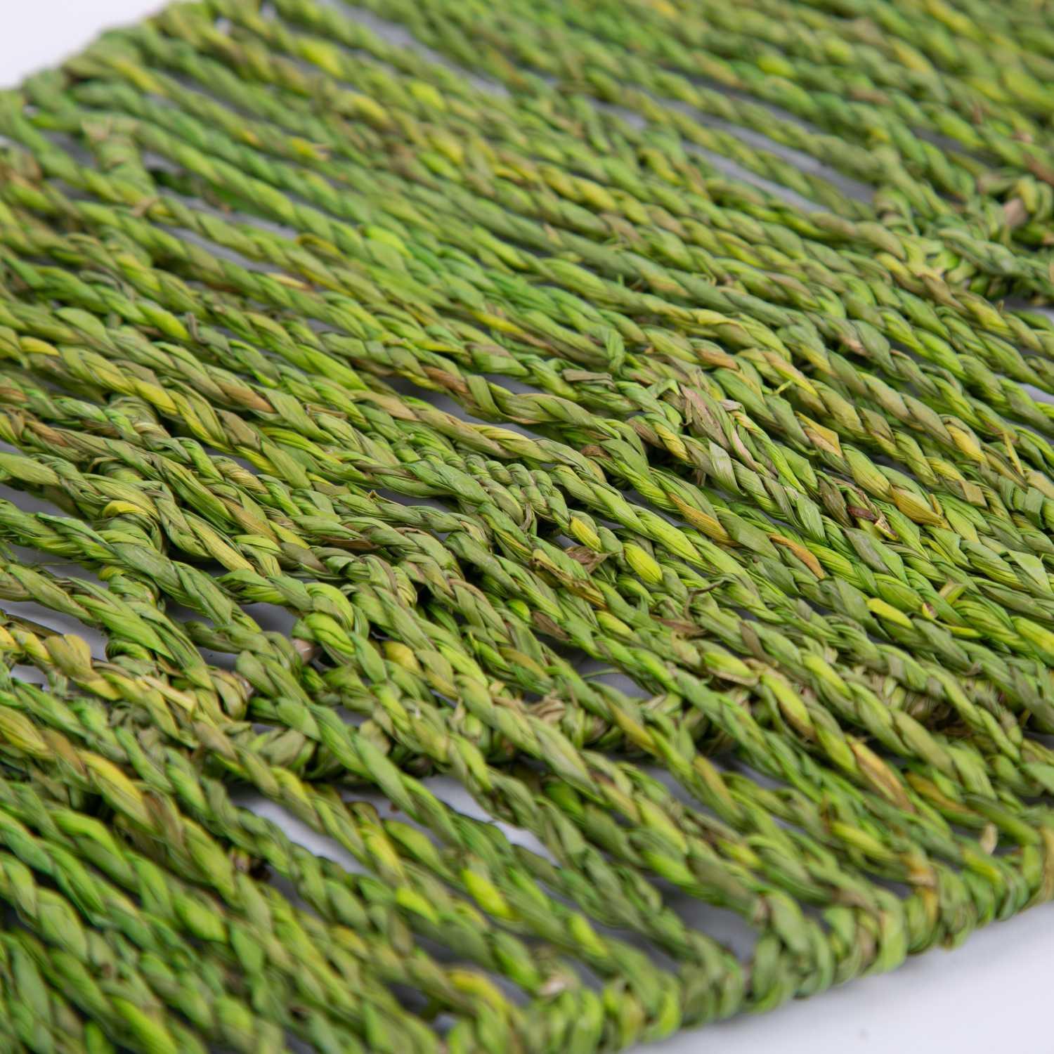 Seagrass Leaf Decor from Aurora