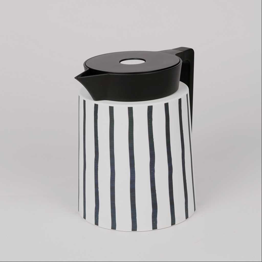 Vacuum Flask Black From Pure