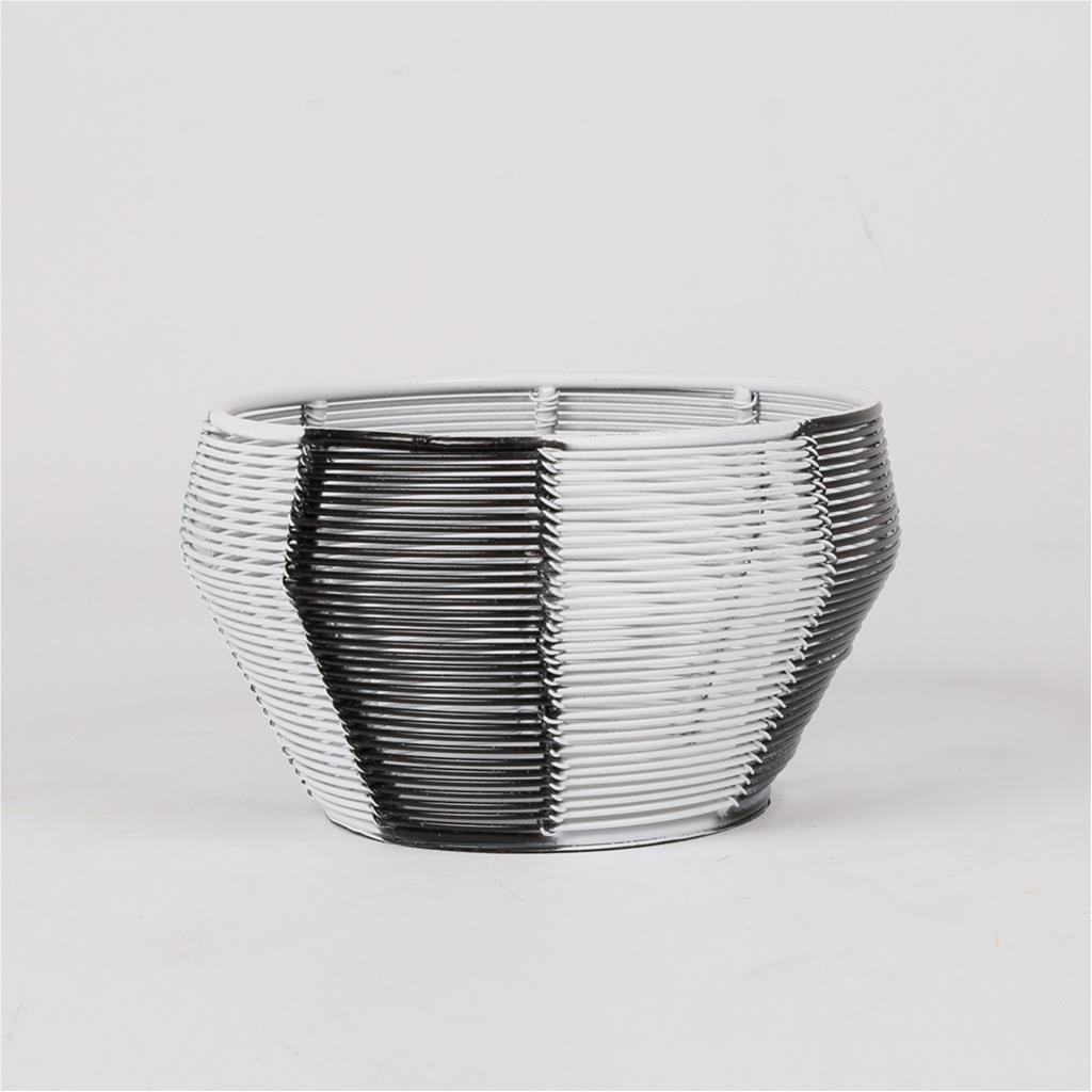 serving basket from mimosa