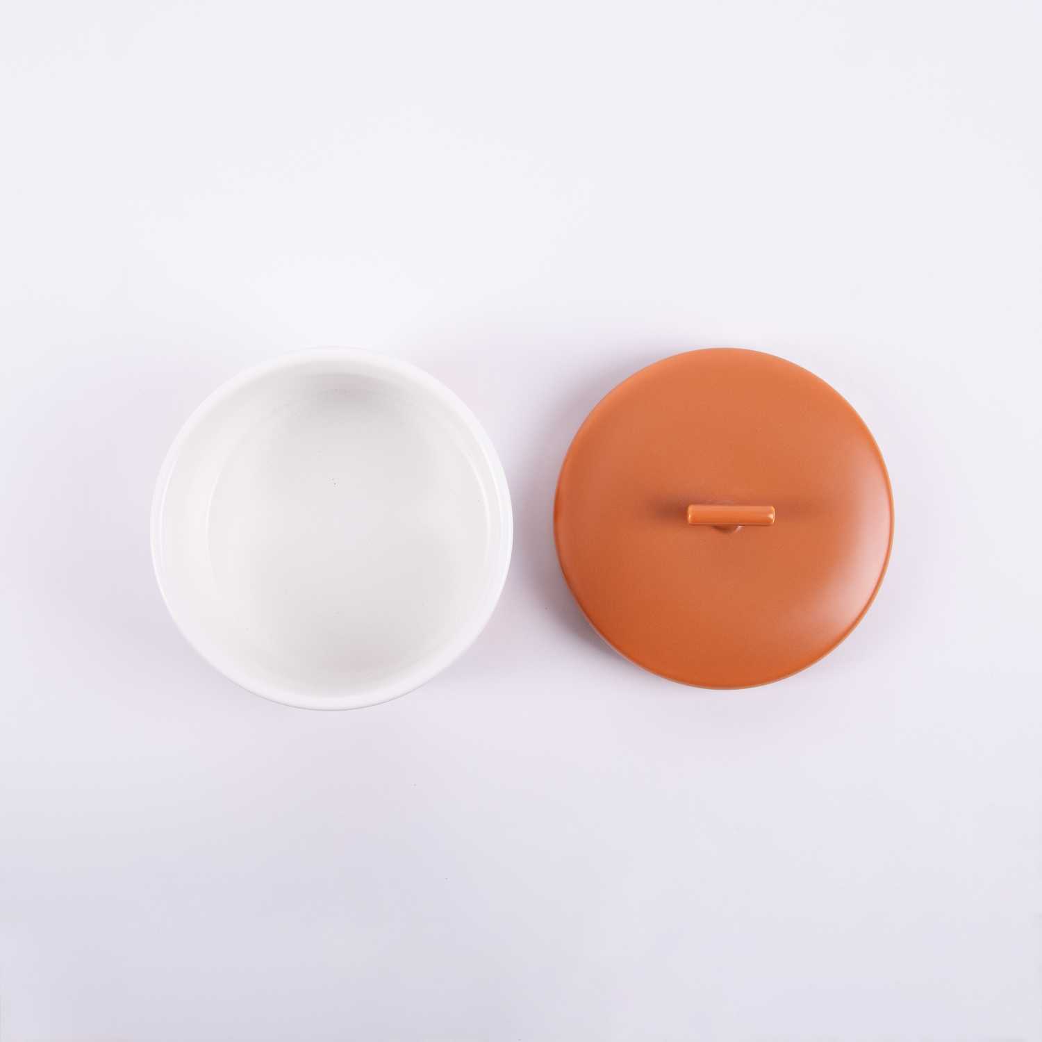 Date Bowl with lid from Old Town