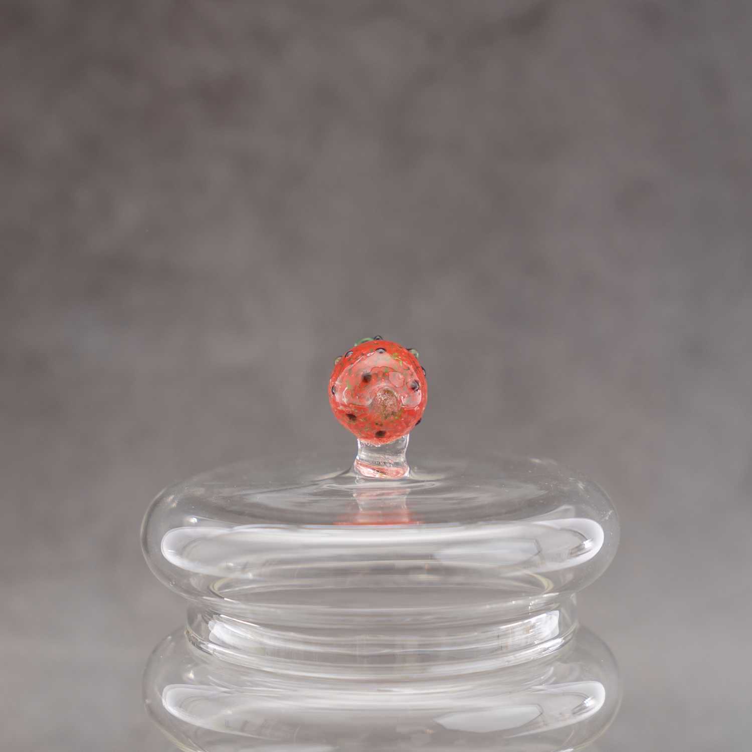 Date Bowl with lid from Azila