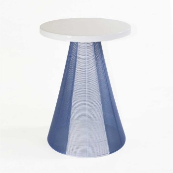 Metal side table from Mimosa